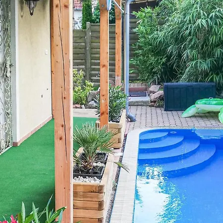 Awesome In Heviz W/ Outdoor Swimming Pool, Wifi And 3 Bedrooms * Balatongyorok