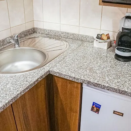 Awesome In Heviz W/ Outdoor Swimming Pool, Wifi And 3 Bedrooms Holiday home