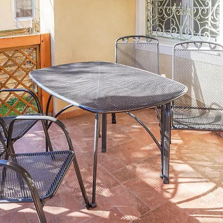 Holiday home Awesome In Heviz W/ Outdoor Swimming Pool, Wifi And 3 Bedrooms Balatongyorok